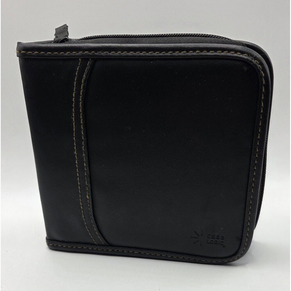Case Logic Koskin CD DVD Zippered Wallet Carrier Case 32 Slots No Longer Made